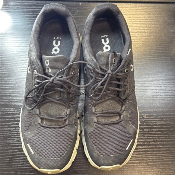 On Cloud Lifestyle Shoes - Picture 4 of 4